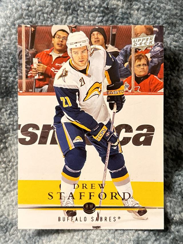 2008-09 Upper Deck Hockey Series 1 Drew Stafford ﻿Base #179