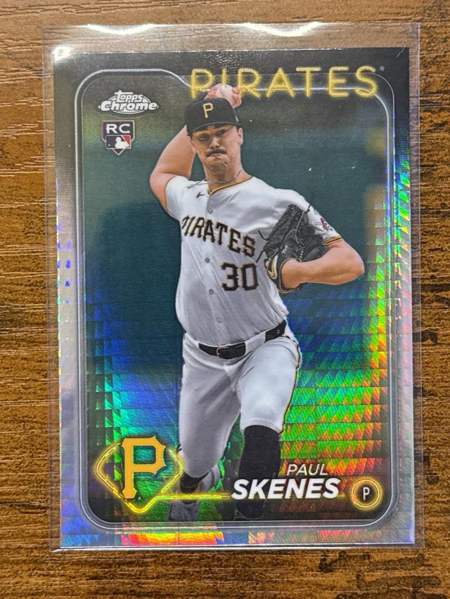 2024 Topps Chrome Update Paul Skenes ﻿Base Set Prism Refractors #USC88