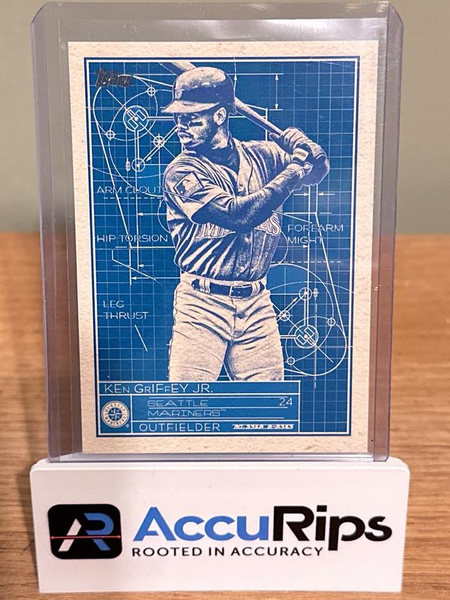 2024 Topps Series 1 Ken Griffey Jr. SUPERSTAR BLUEPRINT #SB-7