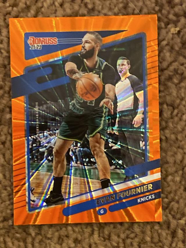 2021-22 Donruss Basketball Evan Fournier Base Set #30