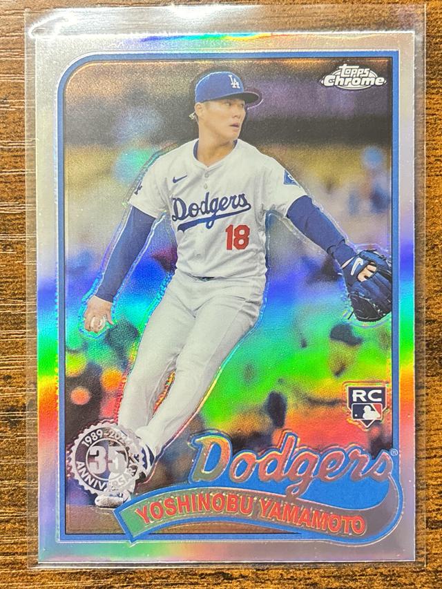 2024 Topps Chrome Update Yoshinobu Yamamoto 1989 35th Anniversary #89CU-5 RC