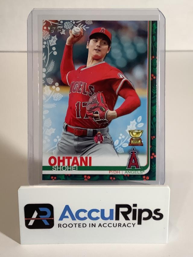 2019 Topps Holiday SP variation Shohei Ohtani #HW16