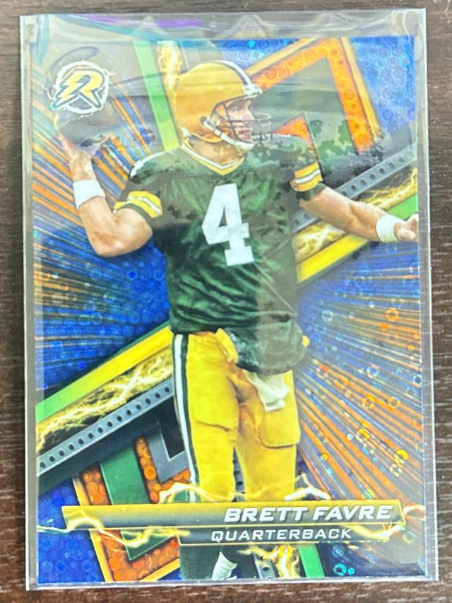 2023 Topps Composite Brett Favre Resurgence High Voltage #56