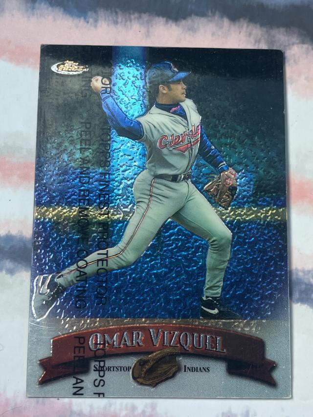 1998 Topps Finest Omar Vizquel ﻿Base #114