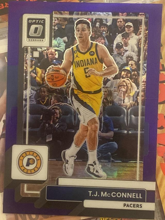 2022-23 Donruss Optic T.J. McConnell Base Set Purple #81