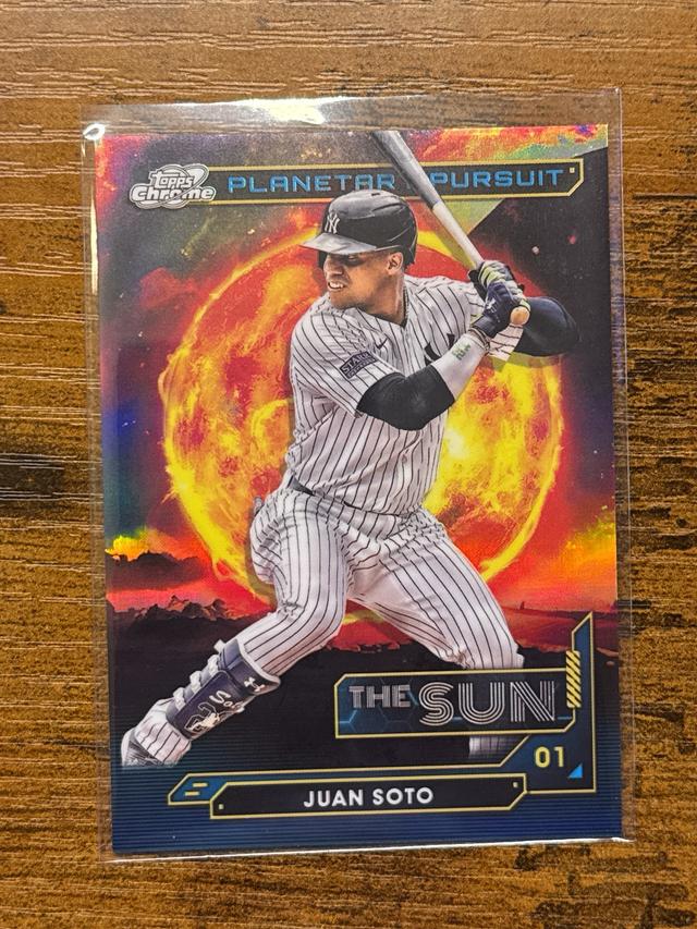 2024 Topps Cosmic Chrome Juan Soto Planetary Pursuit Sun #PPS-10