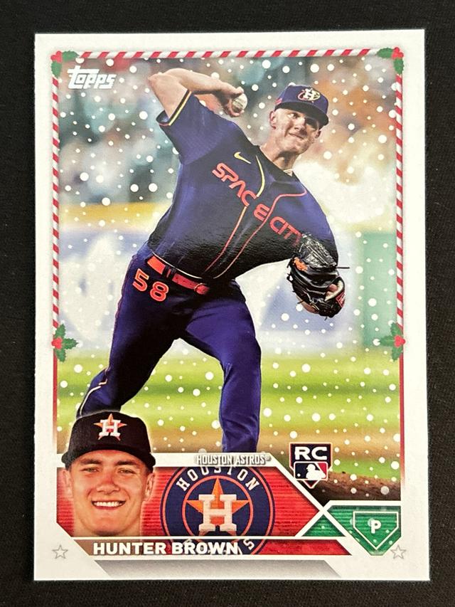 2023 Topps Holiday Hunter Brown BASE CARDS #H7