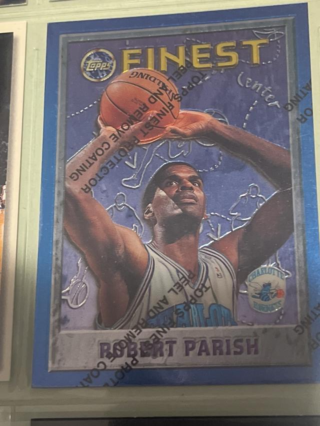 1995-96 Topps Finest Basketball Robert Parish Base Refractors Set #96