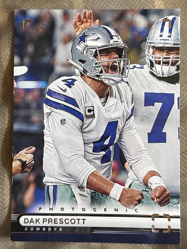 2022 Panini Chronicles Football Dak Prescott Photogenic Jersey Set #PH-21