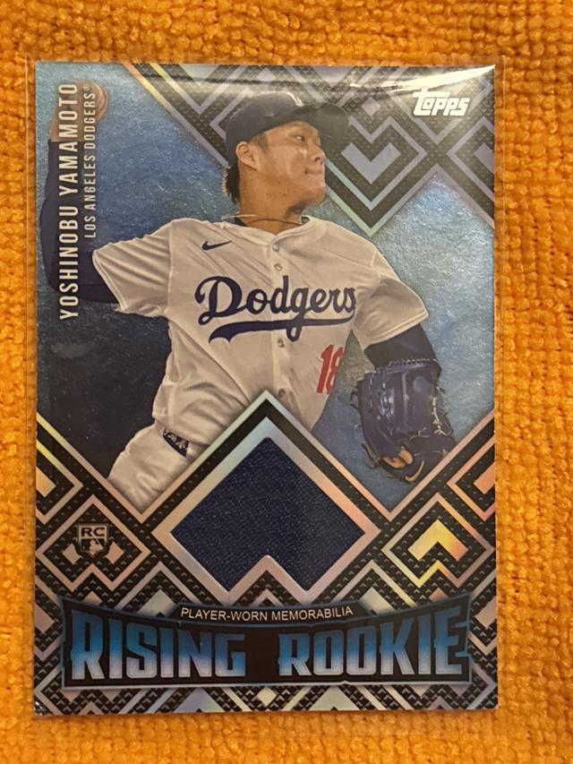 2024 Topps Update Series Yoshinobu Yamamoto Rising Rookie Relics #RRR-YY