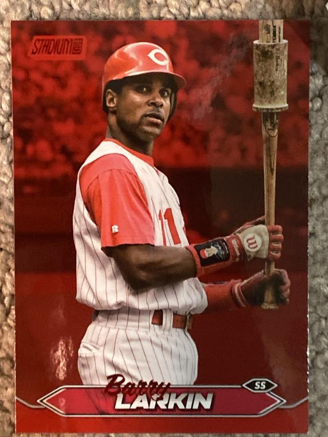 2024 Topps Stadium Club Barry Larkin ﻿Base Set Red Foil #67