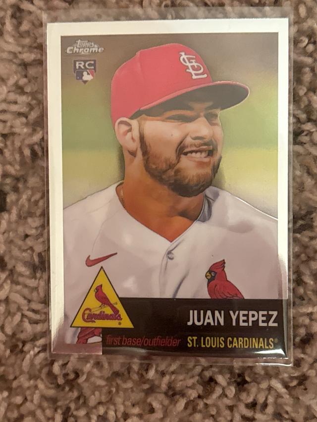 2022 Topps Chrome Platinum Juan Yepez ﻿Base Set #385