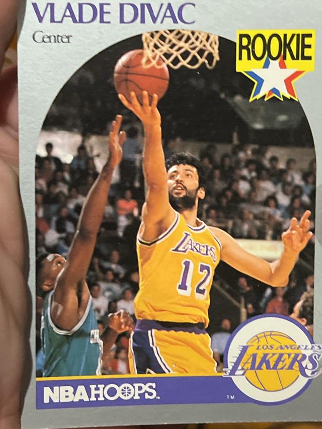 1990-91 NBA Hoops Vlade Divac  ﻿Base Set #154