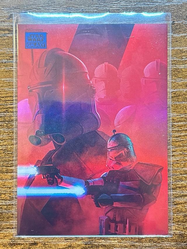 2024 Topps Star Wars Chrome Galaxy Following Orders Blue Refractor /150 #88