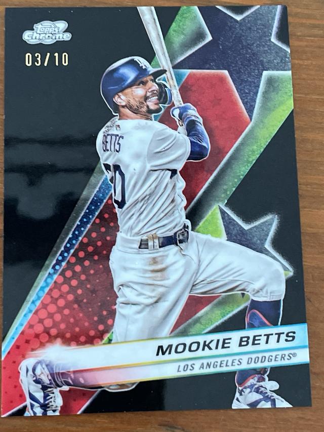 2024 Topps Cosmic Chrome Mookie Betts Starfractor Black Eclipse Refractors /10