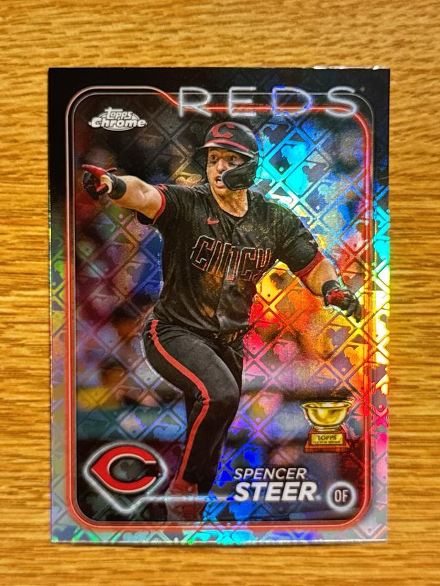 2024 Topps Chrome LogoFractor Spencer Steer ﻿Base Set #104