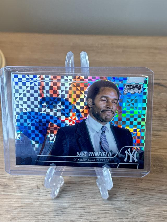 2022 Topps Stadium Club Chrome Dave Winfield BASE SET X-Fractors #116