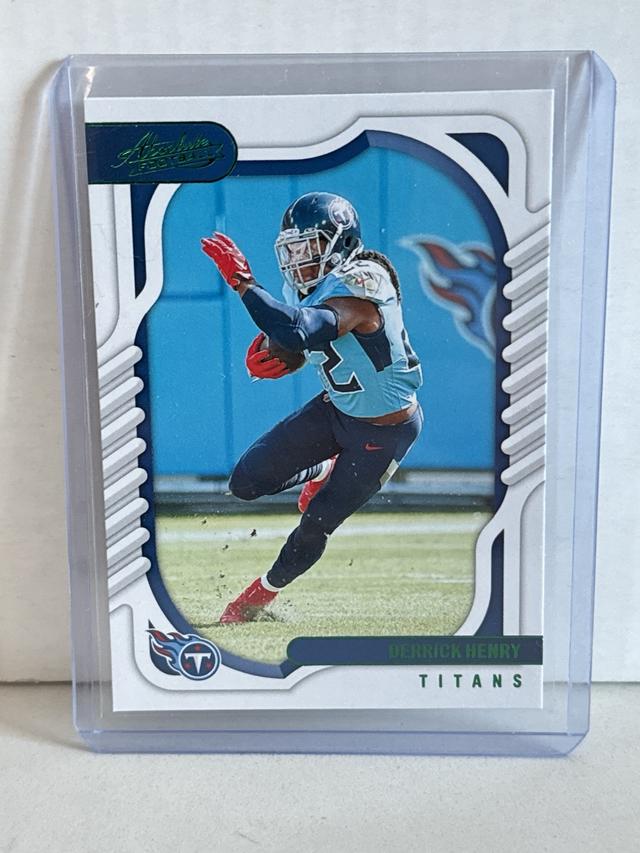 2022 Panini Absolute Derrick Henry Base Set #82