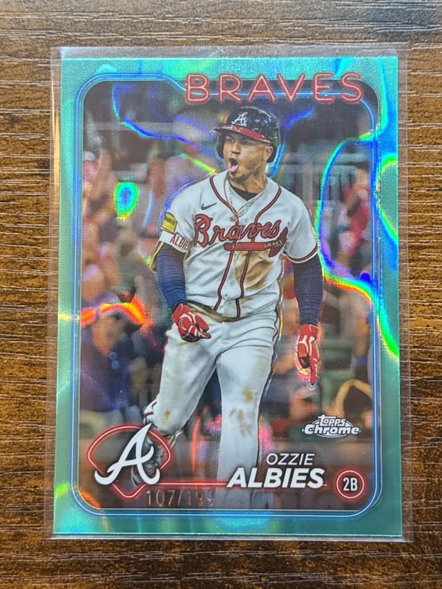 2024 Topps Chrome Ozzie Albies RayWave Aqua Refractors /199 #9