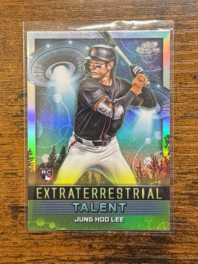 2024 Topps Cosmic Chrome Jung Hoo Lee Extraterrestrial Talent #ET-22 RC