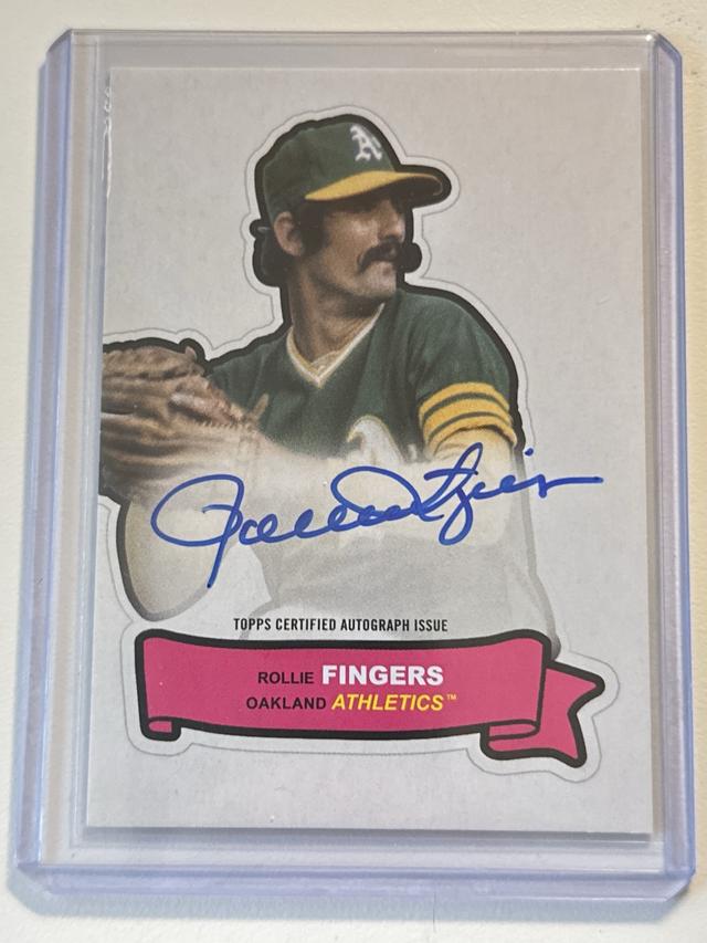 2024 Topps Archives Rollie Fingers 1968 Action All-Stars Autographs #68AA-RF