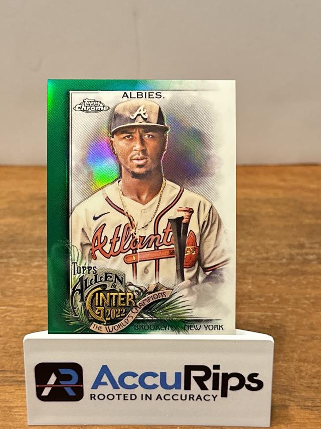 2022 Topps Allen & Ginter Chrome Ozzie Albies Green Refractors /99 #113