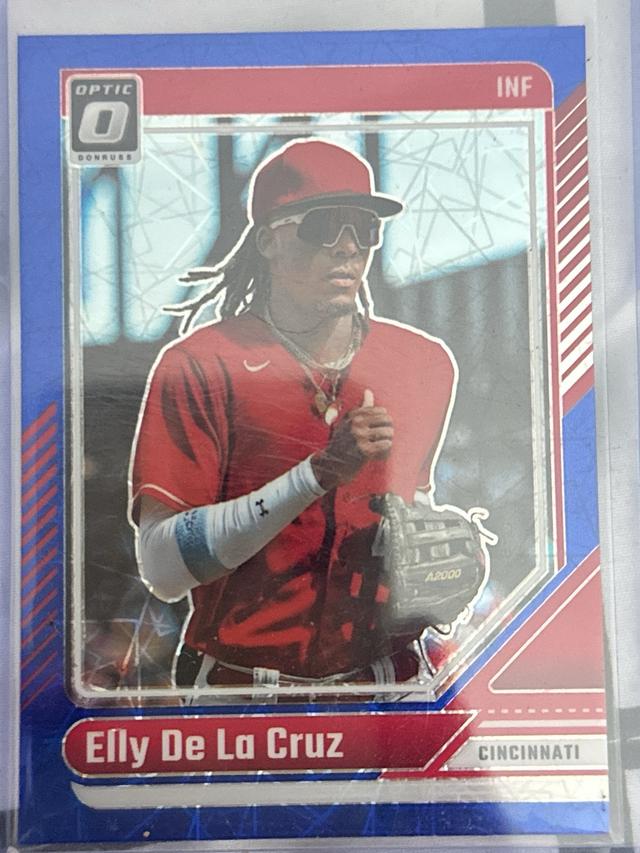 2024 Donruss Elly De La Cruz Base Optic Blue Velocity #18