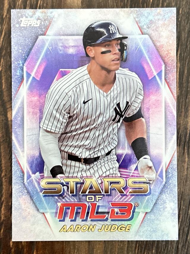 2023 Topps Series 1 Aaron Judge STARS OF MLB #SMLB-13