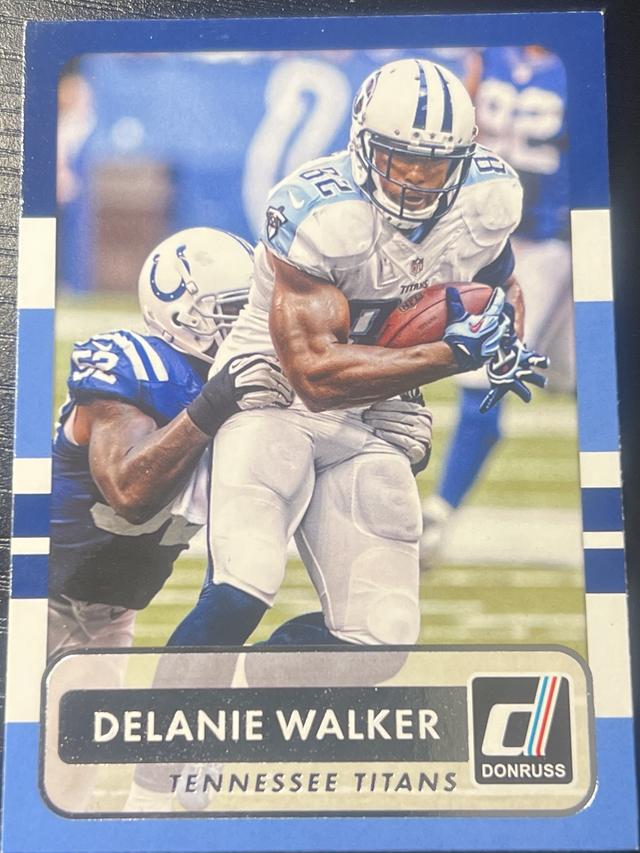 2015 Donruss Football Delanie Walker Base Set #127