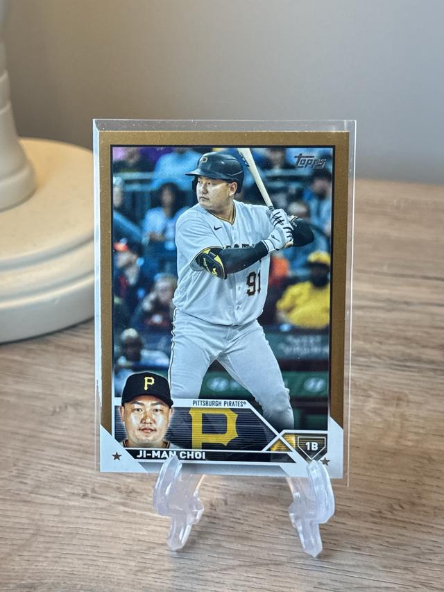 2023 Topps Update Series Ji-Man Choi BASE SET Gold Parallel /2023 #US208