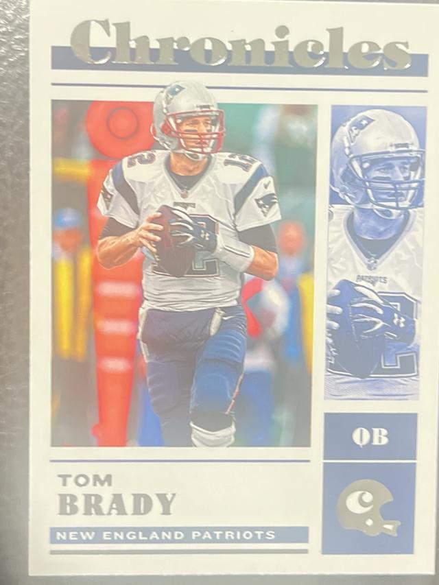 2022 Panini Chronicles Football Tom Brady - New England Patriots Base Set #3