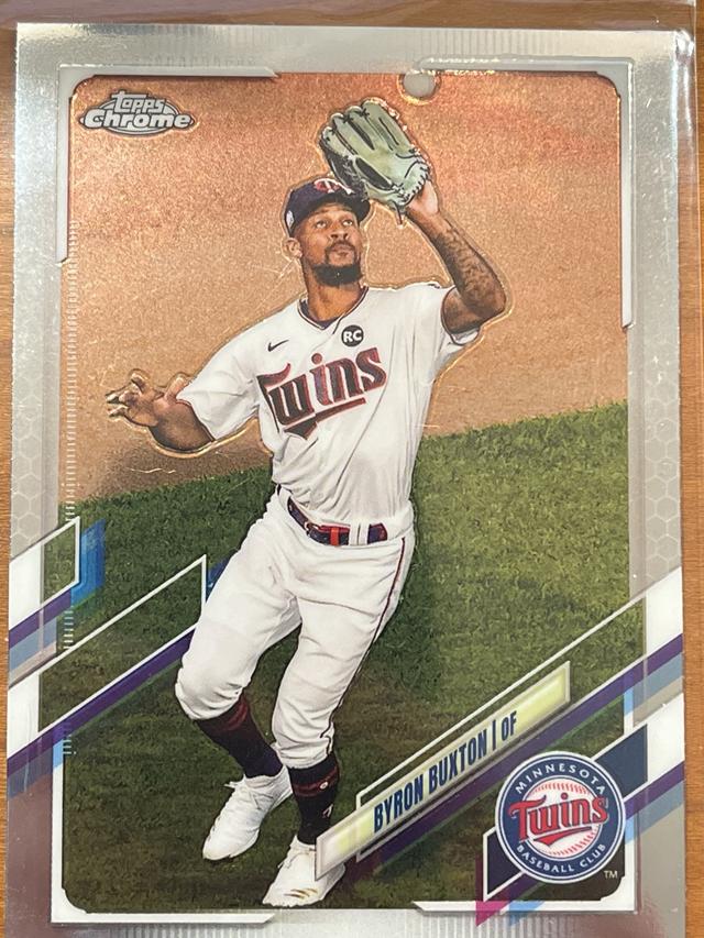 2021 Topps Chrome Byron Buxton BASE CARDS #139