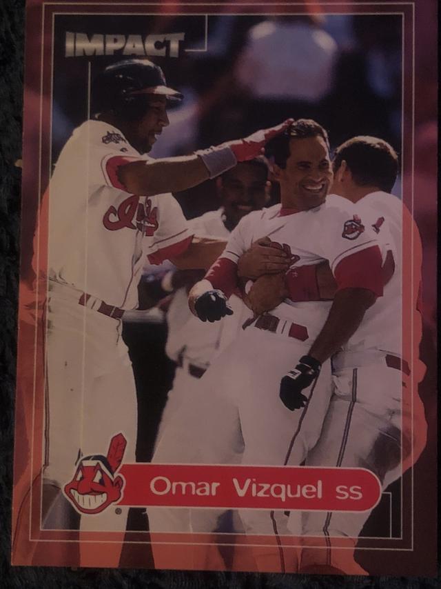 2000 Fleer Impact Omar Vizquel ﻿Base #157