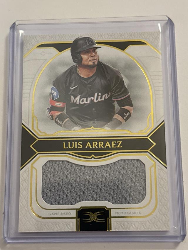 Luis Arraez 2024 Topps Definitive Jumbo Relic Collection /50 #DJRC-LA