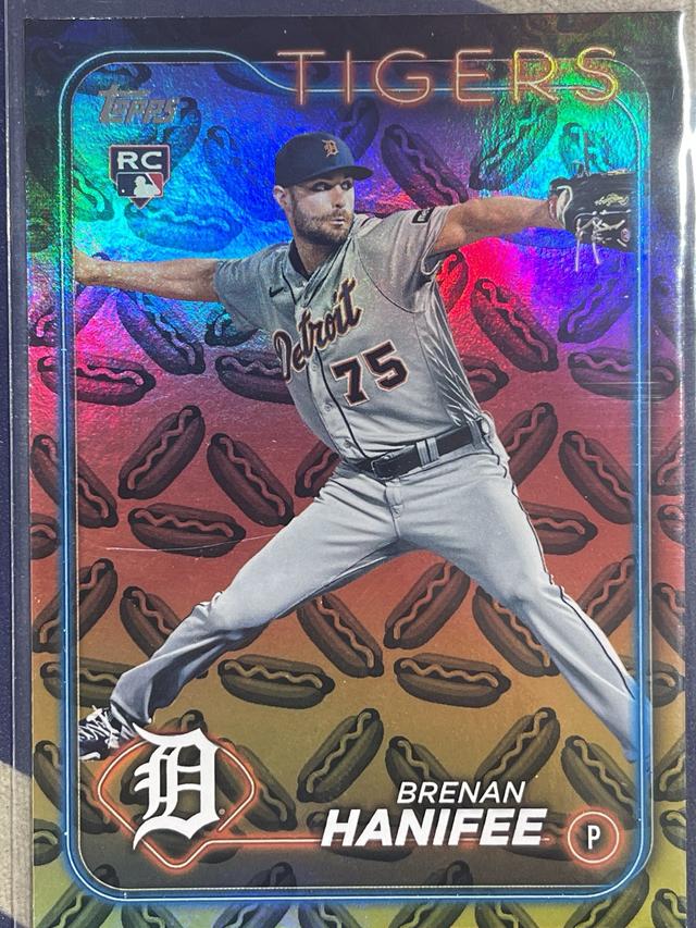 2024 Topps Series 2 Brenan Hanifee BASE SET Hot Dogs #369