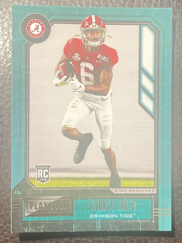 2021 Panini Chronicles Draft Picks DeVonta Smith Playbook Base Set #337