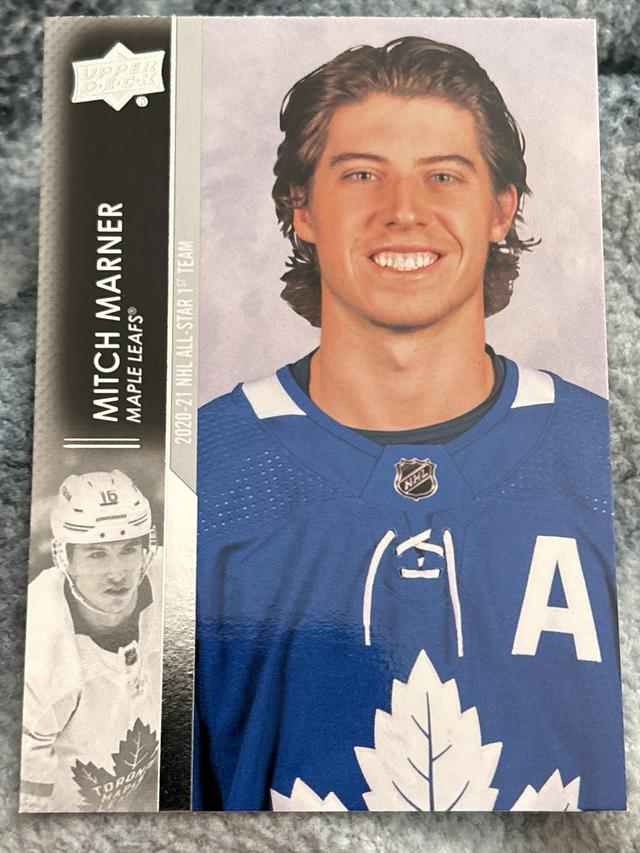 2022-23 Upper Deck MVP Mitch Marner Base Set #12