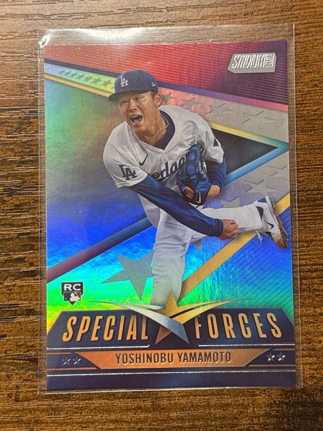 2024 Topps Stadium Club Yoshinobu Yamamoto Special Forces #SF-25 RC Dodgers