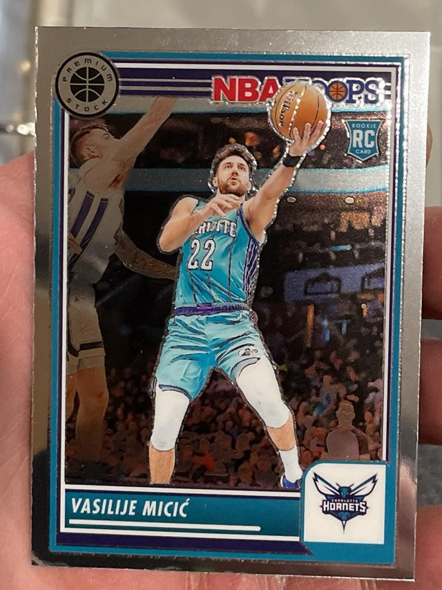 2023-24 Panini Hoops Premium Stock Vasilije Micic ﻿Base Set #75