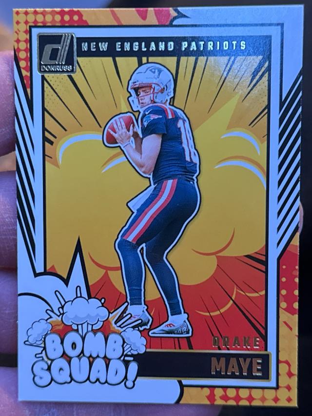 2024 Donruss Football Drake Maye Bomb Squad #28