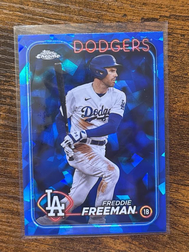 2024 Topps Chrome Sapphire Freddie Freeman Dodgers MVP #102