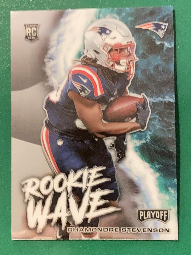 2021 Panini Playoff Rhamondre Stevenson Rookie Wave Set #RW-RST