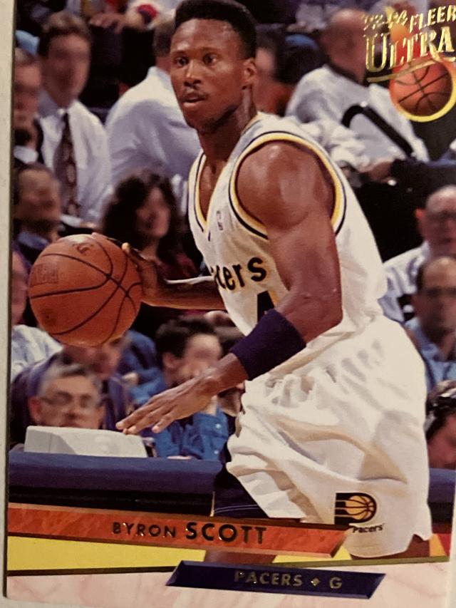 1993-94 Fleer Ultra Byron Scott ﻿Base Set #261