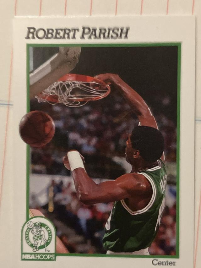 1991-92 NBA Hoops Basketball Robert Parish Series I #15