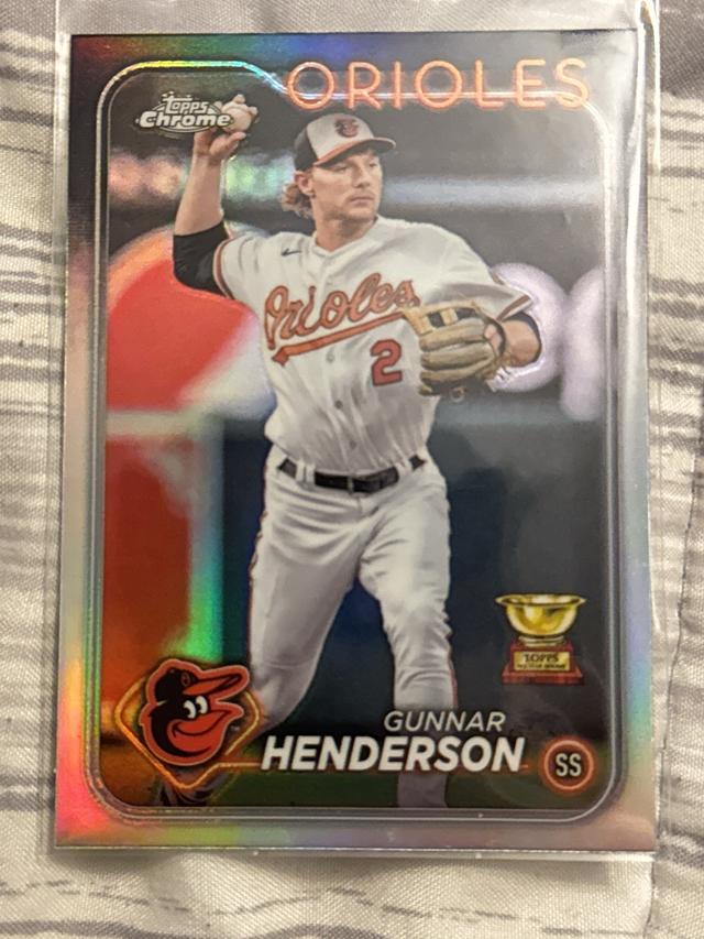 2024 Topps Chrome Gunnar Henderson ﻿Base Set Refractors #36