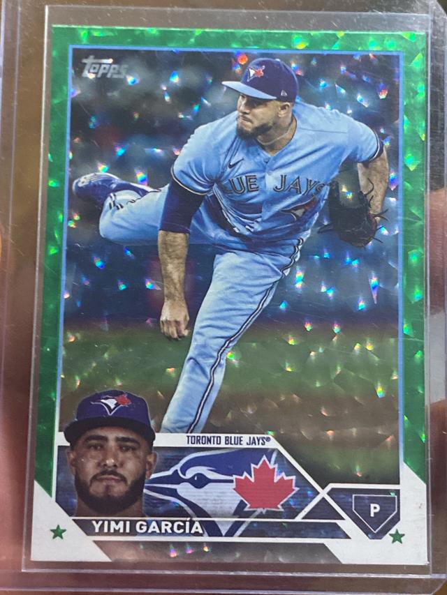 2023 Topps Update Series Yimi García Green Foil board Parallel /499 #US235