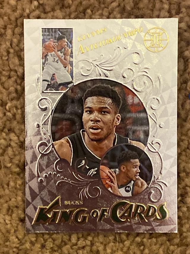 2021-22 Panini Illusions Giannis Antetokounmpo King of Cards #3