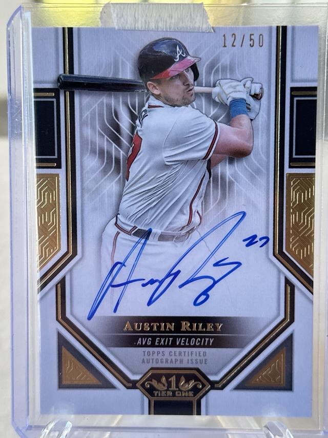 2023 Topps Tier One Austin Riley /50 #AS-AR