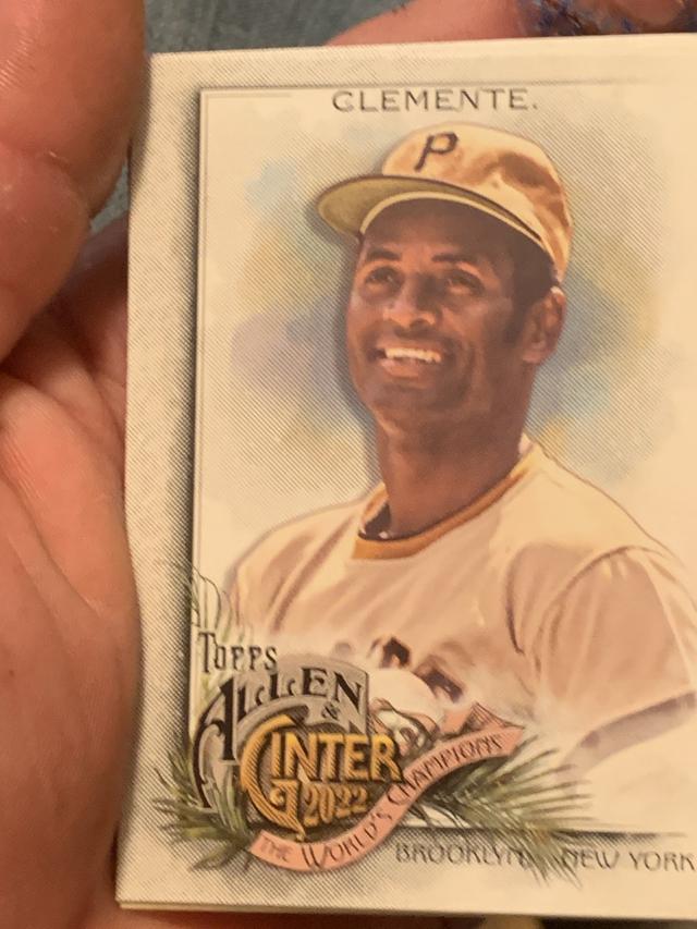 2022 Topps Allen & Ginter Roberto Clemente Base Set #54