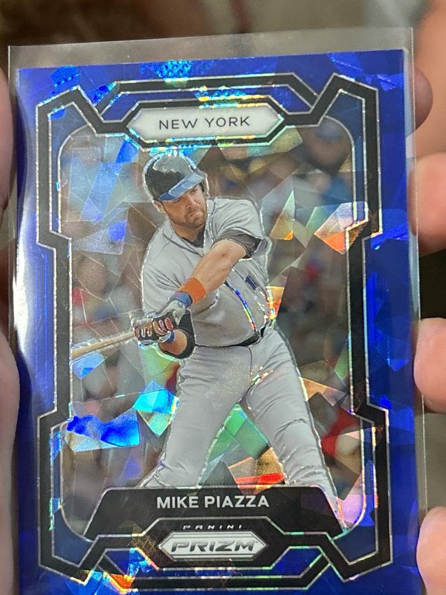 2024 Panini Prizm Mike Piazza ﻿Base Set #55